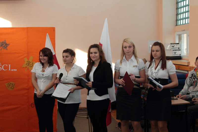 Apel z okazji dnia 11 listopada autor: ZST Kolno, LO Kolno, LP Kolno 