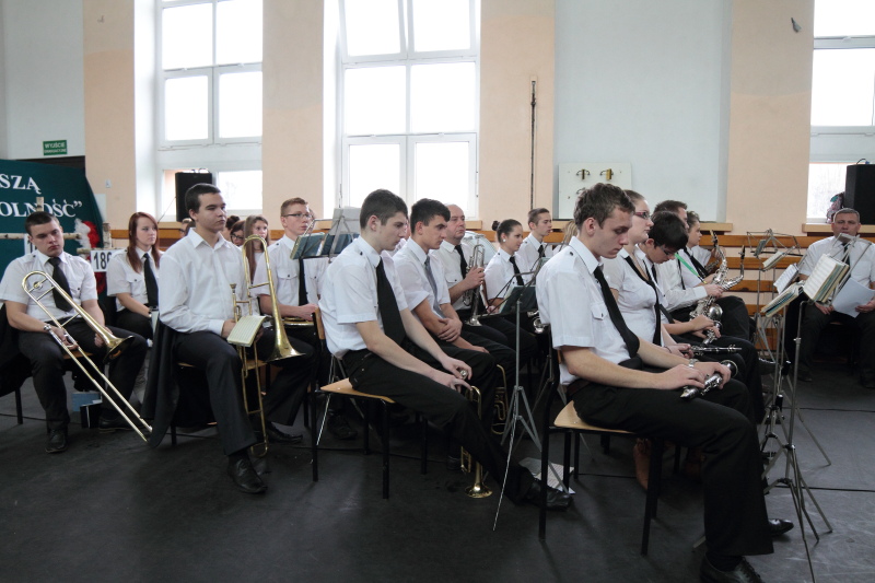 Apel z okazji 11 listopada r.szk. 2013/2014 autor: ZST Kolno, LO Kolno, LP Kolno 