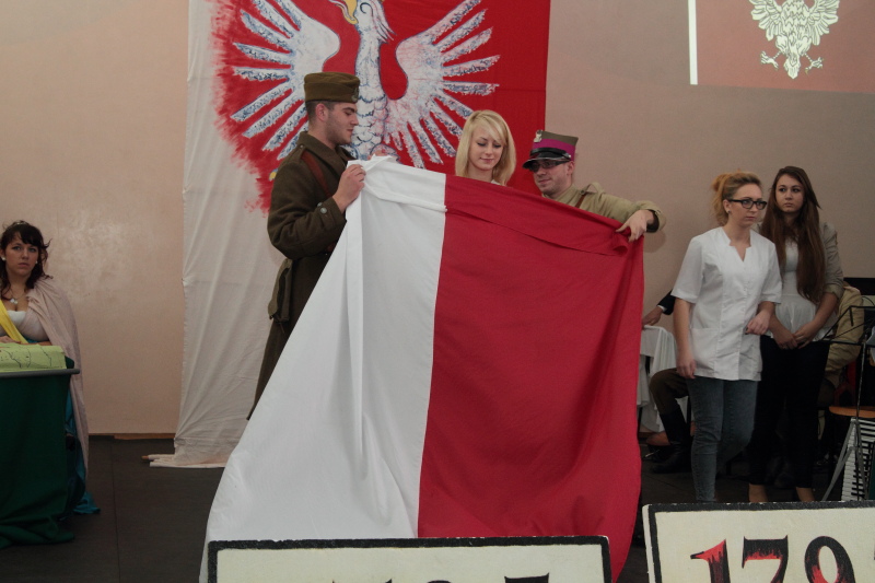 Apel z okazji 11 listopada r.szk. 2013/2014 autor: ZST Kolno, LO Kolno, LP Kolno 