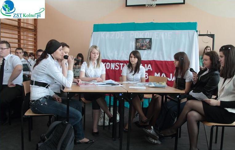 Po�egnanie klas maturalnych oraz uroczysto�� 3 maja w ZST w Kolnie rok szkolny 2009/2010
 autor: ZST Kolno, LO Kolno, LP Kolno 