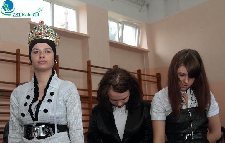 Po�egnanie klas maturalnych oraz uroczysto�� 3 maja w ZST w Kolnie rok szkolny 2009/2010
 autor: ZST Kolno, LO Kolno, LP Kolno 