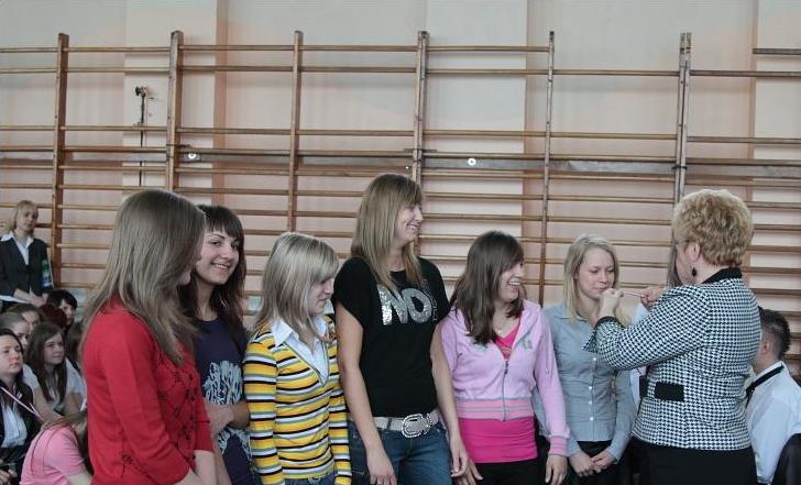 Po�egnanie klas maturalnych oraz uroczysto�� 3 maja w ZST w Kolnie rok szkolny 2009/2010
 autor: ZST Kolno, LO Kolno, LP Kolno 