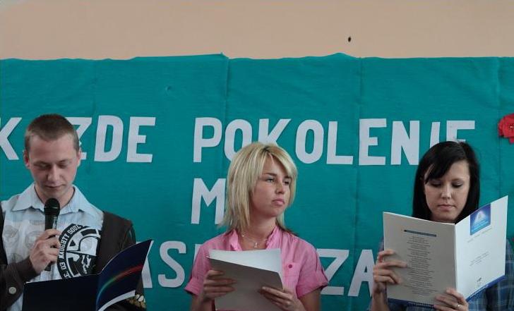 Po�egnanie klas maturalnych oraz uroczysto�� 3 maja w ZST w Kolnie rok szkolny 2009/2010
 autor: ZST Kolno, LO Kolno, LP Kolno 