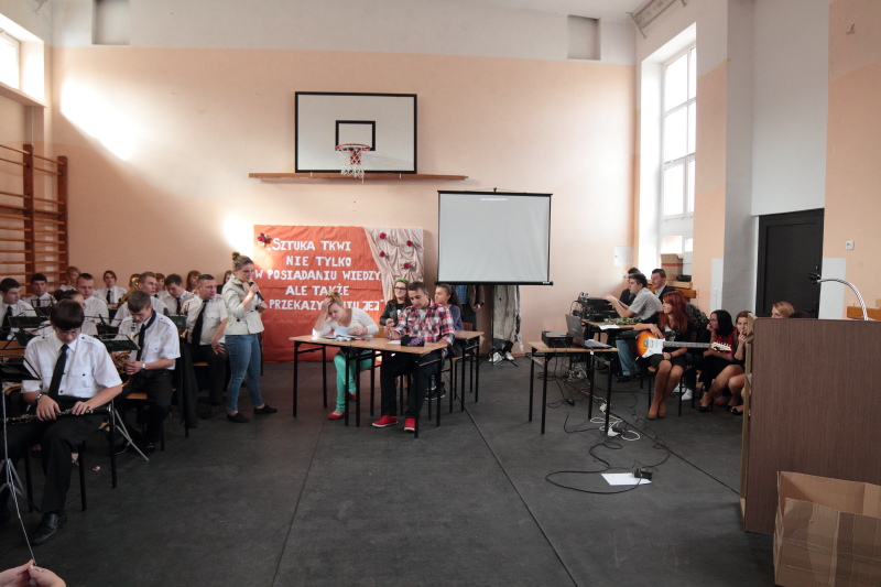 Dzie� Edukacji Narodowej w Zespole Szk� Technicznych- Kolno 2012r. Dzie� nauczyciela 2012
 autor: ZST Kolno, LO Kolno, LP Kolno 