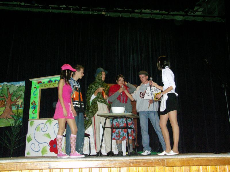 Dzie� Edukacji Narodowej 2005

 autor: ZST Kolno, LO Kolno, LP Kolno 