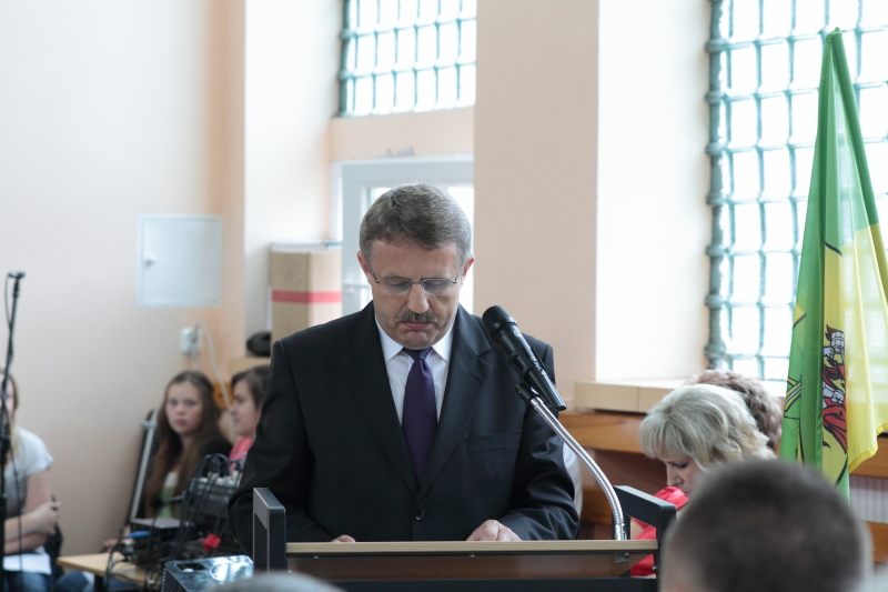 Wmurowanie kamienia w�gielnego w ZST autor: ZST Kolno, LO Kolno, LP Kolno 