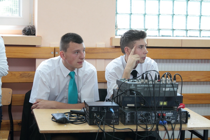 Wmurowanie kamienia w�gielnego w ZST autor: ZST Kolno, LO Kolno, LP Kolno 