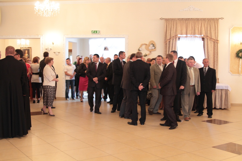 Wmurowanie kamienia w�gielnego w ZST autor: ZST Kolno, LO Kolno, LP Kolno 