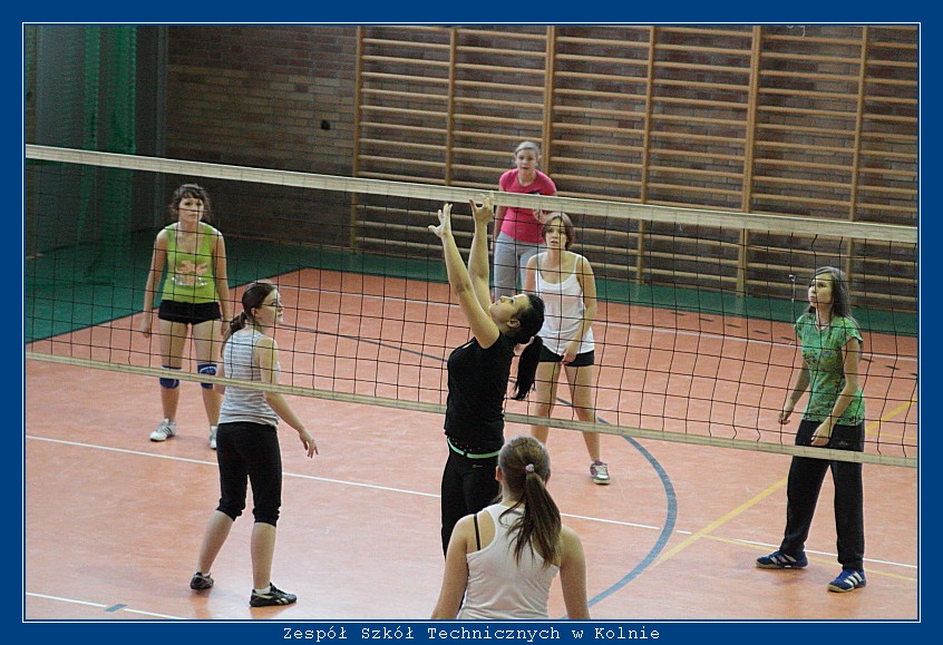 Mecz siatk�wki ZST Kolno kontra LO 'Mickiewicz' -Kolno 2010r. autor: ZST Kolno, LO Kolno, LP Kolno 