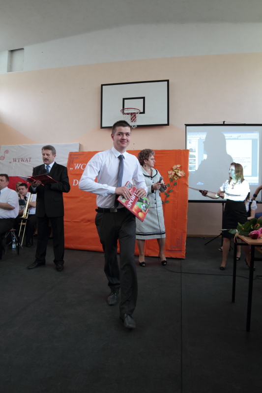 Po�egnanie klas maturalnych w ZST Kolno 2011r autor: ZST Kolno, LO Kolno, LP Kolno 