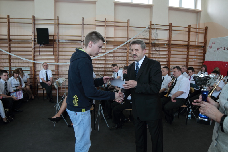 Po�egnanie klas maturalnych w ZST Kolno 2011r autor: ZST Kolno, LO Kolno, LP Kolno 