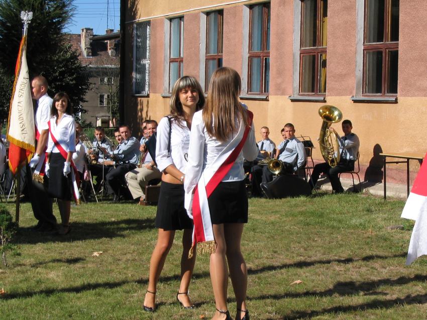 Rozpocz�cie roku szkolnego 2005/2006
 autor: ZST Kolno, LO Kolno, LP Kolno 