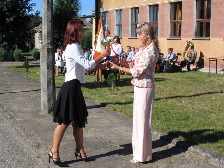 Rozpocz�cie roku szkolnego 2005/2006
 autor: ZST Kolno, LO Kolno, LP Kolno 