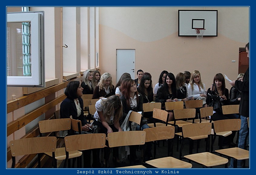 Rozpocz�cie roku szkolnego 2010/2011 autor: ZST Kolno, LO Kolno, LP Kolno 