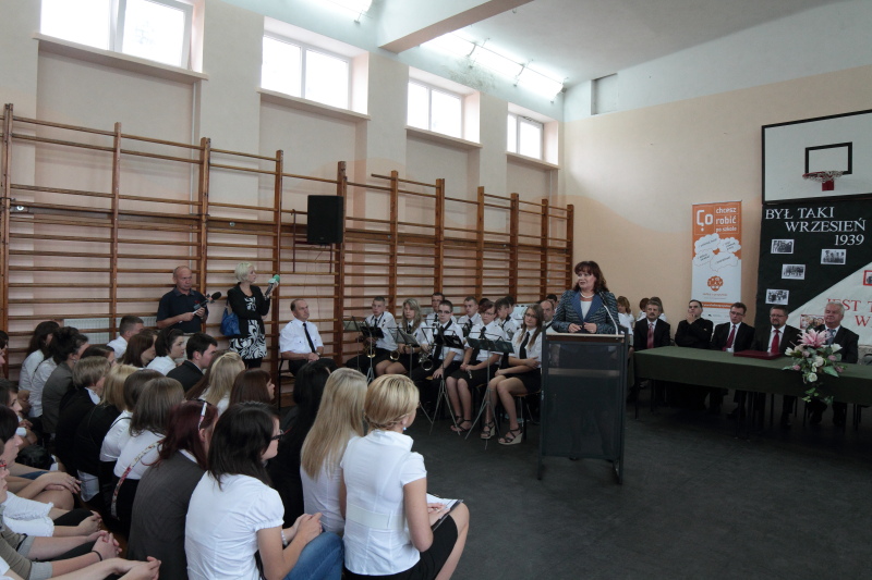 Rozpocz�cie roku szkolnego 2011/2012 autor: ZST Kolno, LO Kolno, LP Kolno 