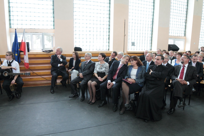 Rozpocz�cie roku szkolnego 2011/2012 autor: ZST Kolno, LO Kolno, LP Kolno 