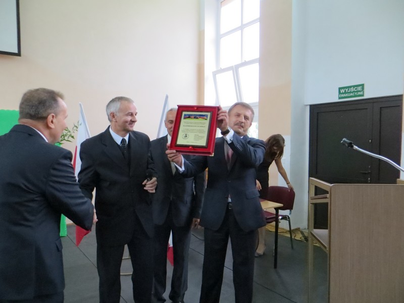 Rozpocz�cie roku szkolnego 2013/2014 Zesp� Szk� Technicznych w Kolnie autor: ZST Kolno, LO Kolno, LP Kolno 