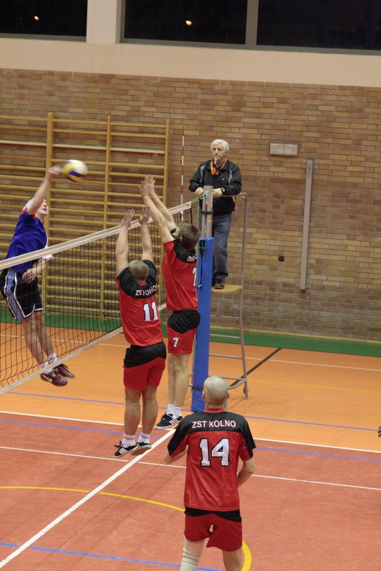 III Edycja Powiatowych Rozgrywek Pi�ki Siatkowej mecz ZST Kolno - LO Kolno(Mickiewicz) 2008r.
 autor: ZST Kolno, LO Kolno, LP Kolno 