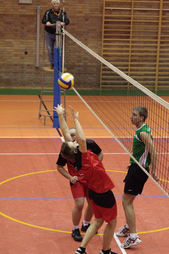 III Edycja Powiatowych Rozgrywek Pi�ki Siatkowej mecz ZST Kolno - Ma�y P�ock 2008r.
 autor: ZST Kolno, LO Kolno, LP Kolno 