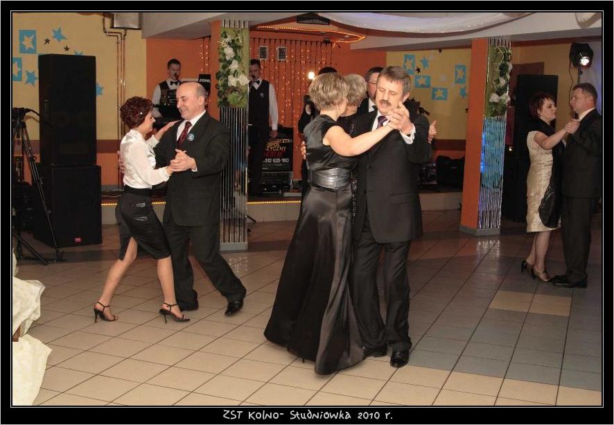 Studni�wka w ZST w Kolnie 2010 r.

 autor: ZST Kolno, LO Kolno, LP Kolno 