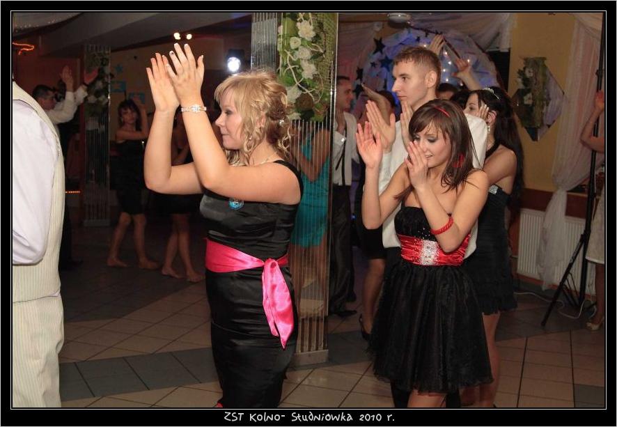 Studni�wka w ZST w Kolnie 2010 r.

 autor: ZST Kolno, LO Kolno, LP Kolno 