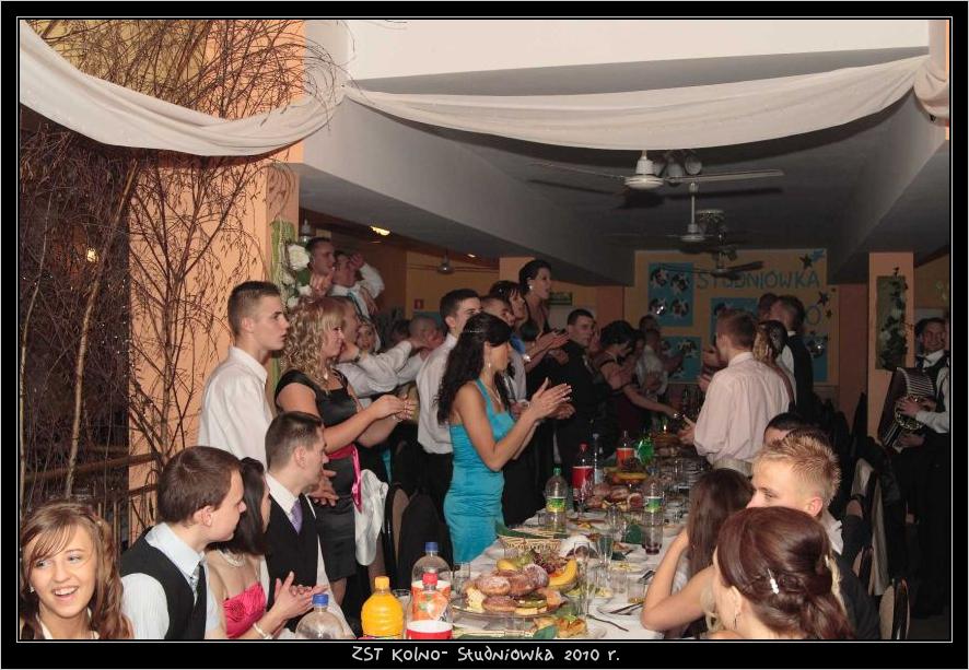 Studni�wka w ZST w Kolnie 2010 r.

 autor: ZST Kolno, LO Kolno, LP Kolno 