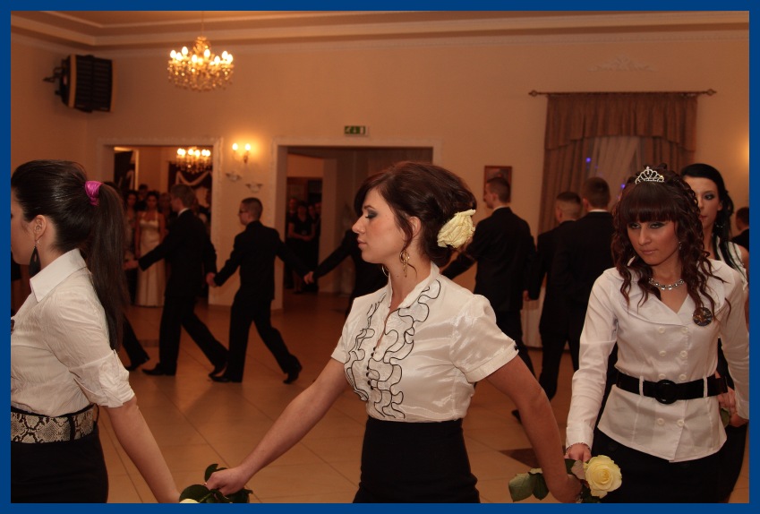 Studni�wka Zespo�u Szk� Technicznych w Kolnie 2011r.
 autor: ZST Kolno, LO Kolno, LP Kolno 