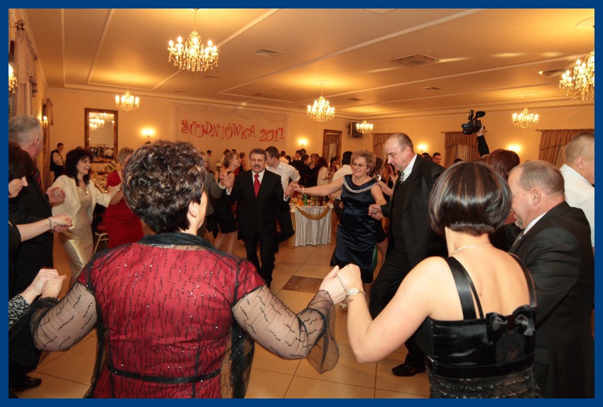 Studni�wka Zespo�u Szk� Technicznych w Kolnie 2011r.
 autor: ZST Kolno, LO Kolno, LP Kolno 