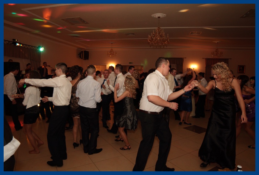 Studni�wka Zespo�u Szk� Technicznych w Kolnie 2011r.
 autor: ZST Kolno, LO Kolno, LP Kolno 