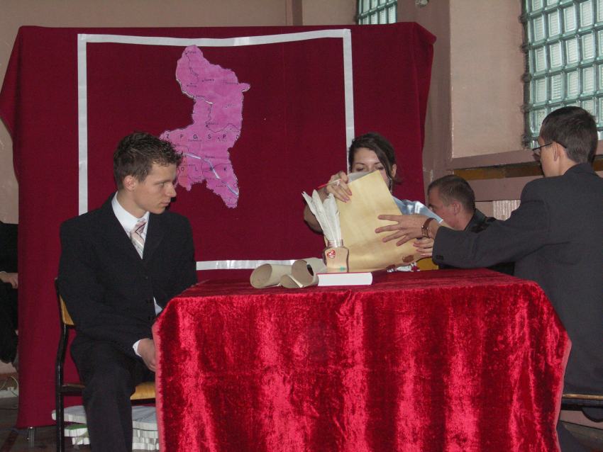 ZST Kolno- �wi�to Niepodleg�o�ci 2005
 autor: ZST Kolno, LO Kolno, LP Kolno 