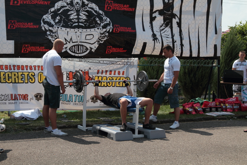 III Mi�dzyszkolne Mistrzostwa w Wyciskaniu Sztangi Le��c autor: ZST Kolno, LO Kolno, LP Kolno 