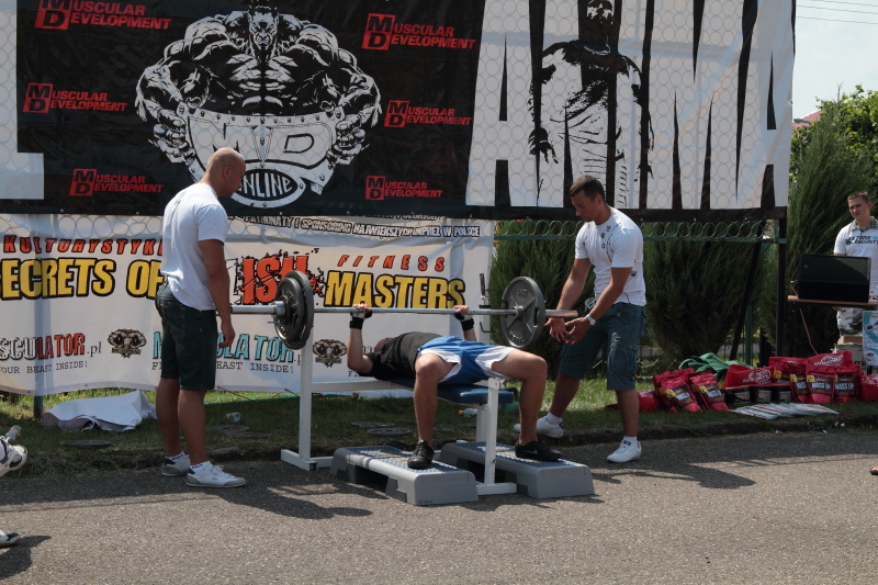 III Mi�dzyszkolne Mistrzostwa w Wyciskaniu Sztangi Le��c autor: ZST Kolno, LO Kolno, LP Kolno 