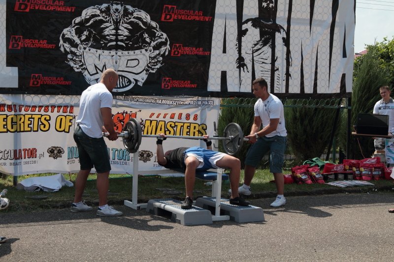 III Mi�dzyszkolne Mistrzostwa w Wyciskaniu Sztangi Le��c autor: ZST Kolno, LO Kolno, LP Kolno 