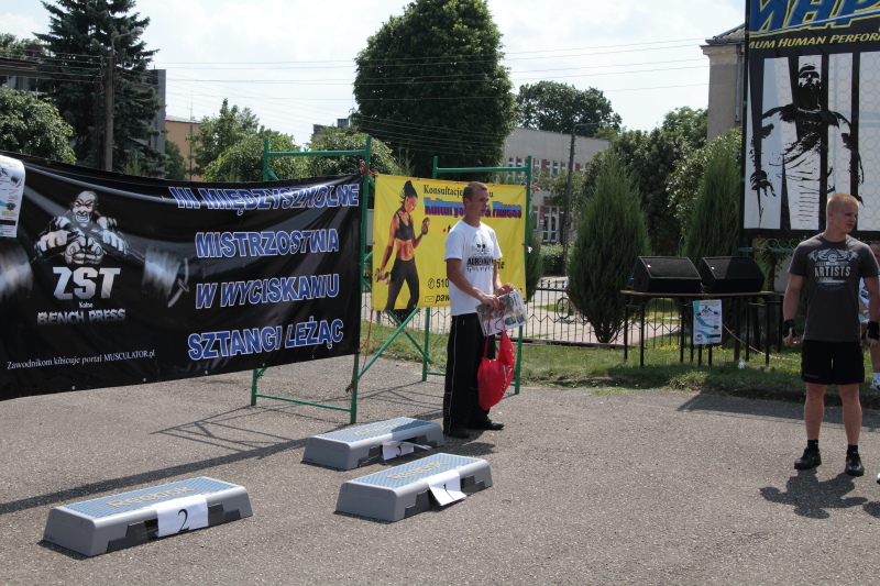 III Mi�dzyszkolne Mistrzostwa w Wyciskaniu Sztangi Le��c autor: ZST Kolno, LO Kolno, LP Kolno 