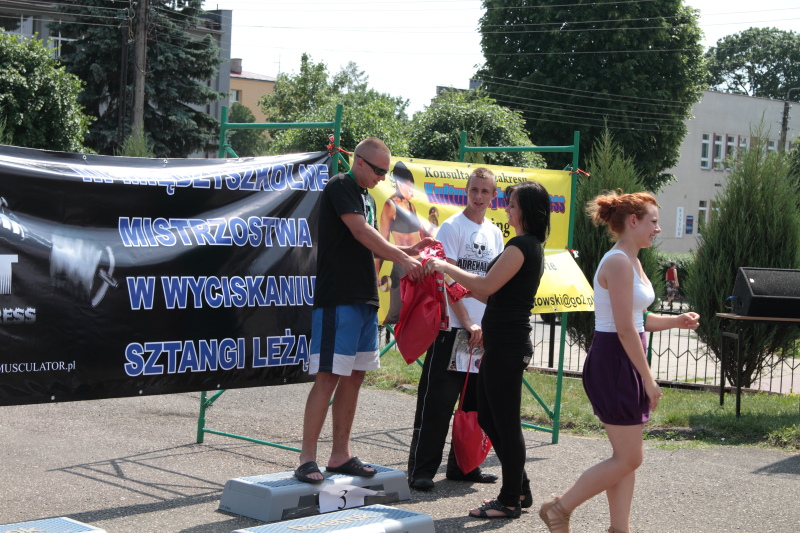 III Mi�dzyszkolne Mistrzostwa w Wyciskaniu Sztangi Le��c autor: ZST Kolno, LO Kolno, LP Kolno 