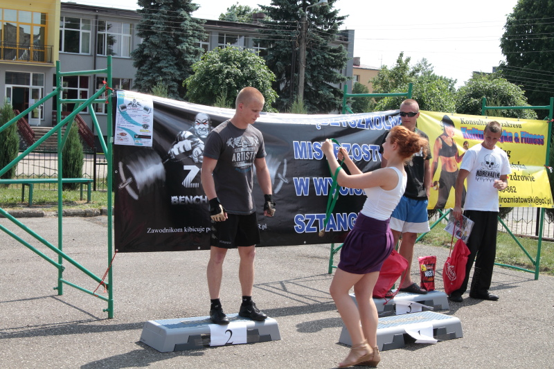 III Mi�dzyszkolne Mistrzostwa w Wyciskaniu Sztangi Le��c autor: ZST Kolno, LO Kolno, LP Kolno 