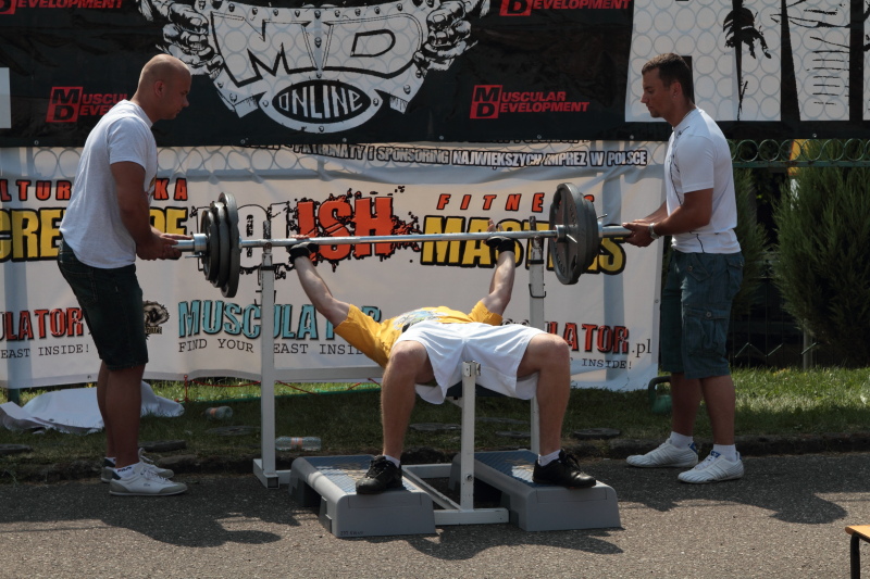 III Mi�dzyszkolne Mistrzostwa w Wyciskaniu Sztangi Le��c autor: ZST Kolno, LO Kolno, LP Kolno 