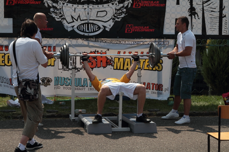 III Mi�dzyszkolne Mistrzostwa w Wyciskaniu Sztangi Le��c autor: ZST Kolno, LO Kolno, LP Kolno 